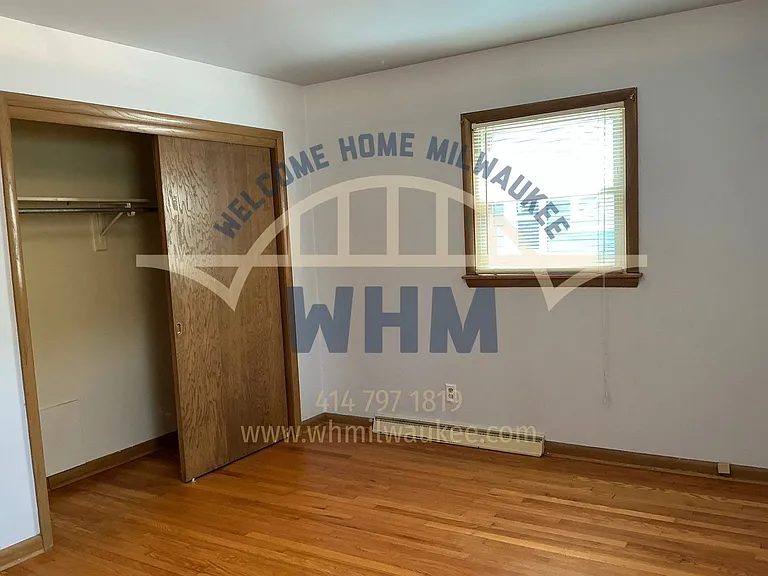 7313 Harwood Ave — Photo 6
