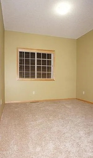 17740 Hackberry Ct — Photo 12