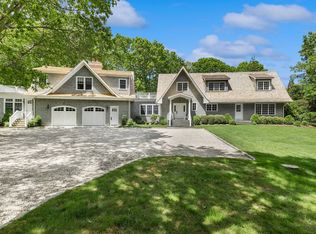 2126 Scuttle Hole Rd, Bridgehampton, NY 11932