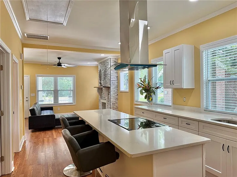 2194 Bolton Rd NW — Photo 14