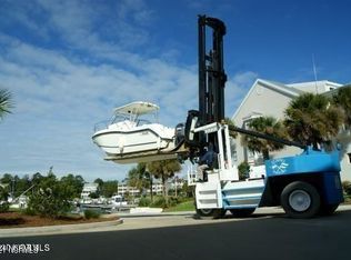 2571 Saint James Dr #D-49, Southport, NC 28461
