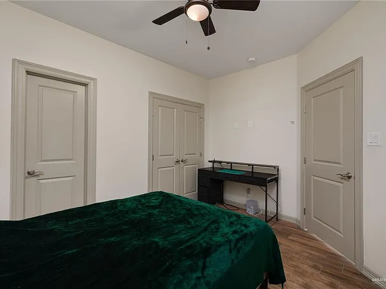 4700 W Huckleberry St #2 — Photo 9