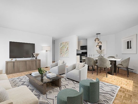 2nd image of 1619 3rd Ave APT 18K