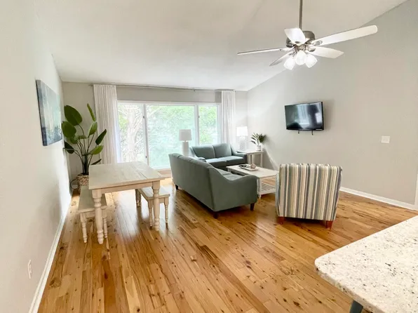 34 Lagoon Villas, Isle Of Palms, SC 29451