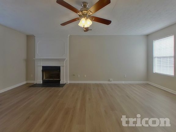4th image of 6238 Leverett Dr