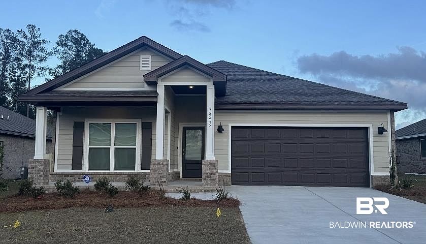 1st image of 32265 Lyon Rd