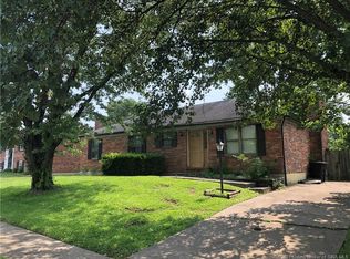 3615 Doe Run Way, New Albany, IN 47150