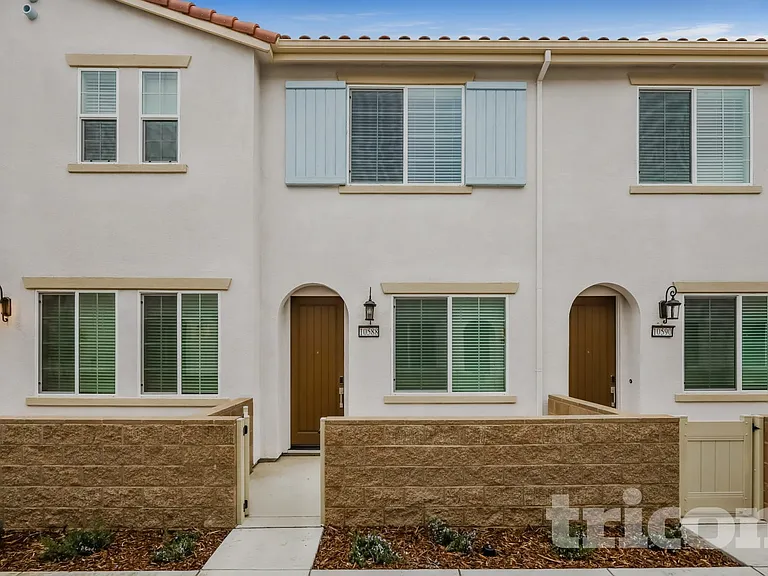 10588 Gato Ct — Photo 1
