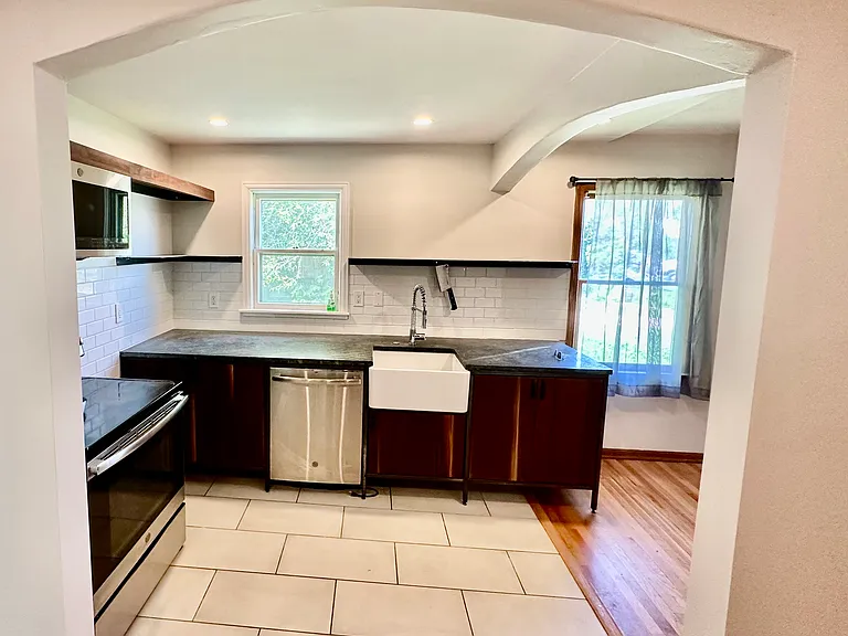 2053 S Julian Cir — Photo 5