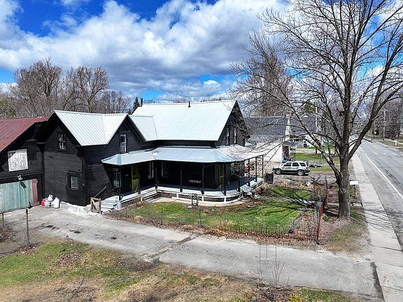 2nd image of 370 Main Street