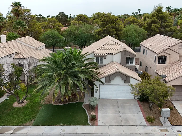 8337 Tide Pool Dr — Photo 32