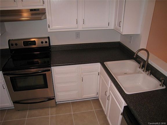 5th image of 6216 Windsor Gate Ln #6216