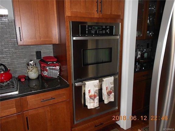 5th image of 2742 Live Oak Ln