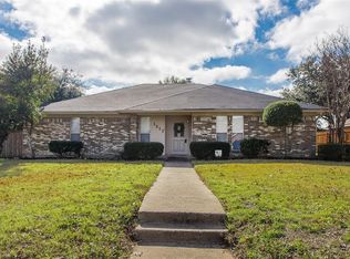 1517 Springtree Cir, Richardson, TX 75082