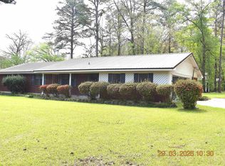 5964 Town And Country Rd, Bastrop, LA 71220