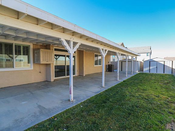 5th image of 38200 Antibes Dr