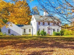 3 Applecrest Rd, Weston, MA 02493