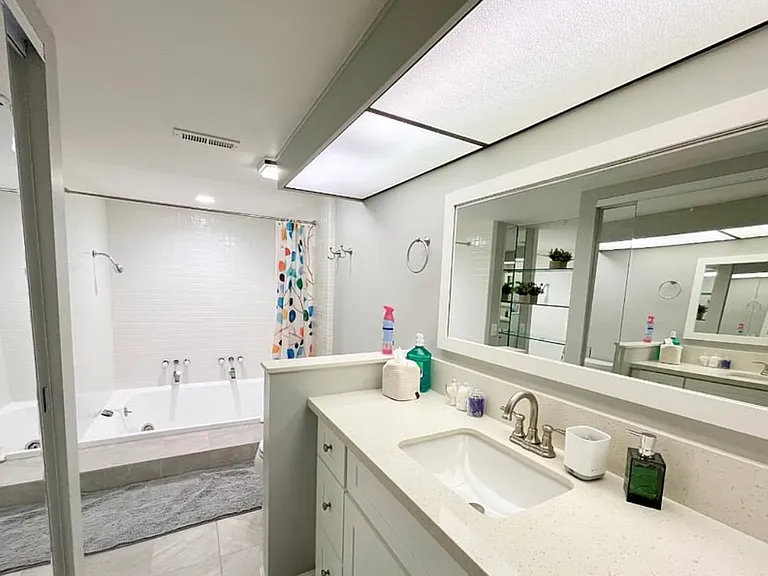 5301 E Waverly Dr #127 — Photo 14