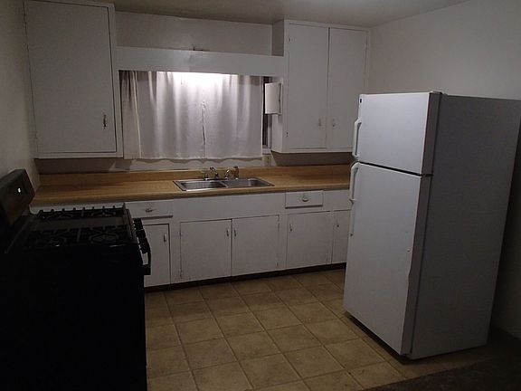 5th image of 214 Main St #216