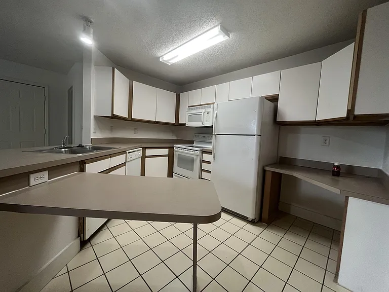 4035 W McNab Rd #203F — Photo 27