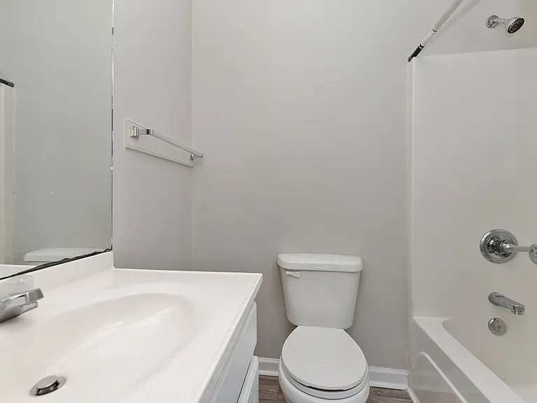 1491 Campus St — Photo 11
