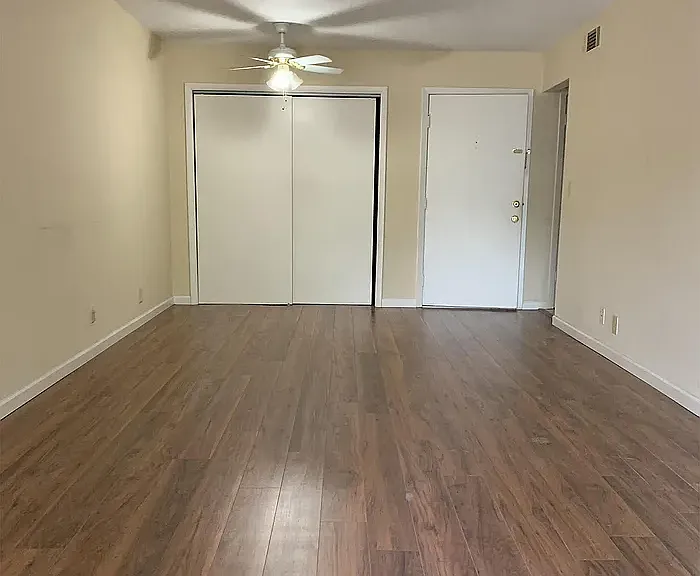 1859 Poplar Woods Cir W #207 — Photo 6