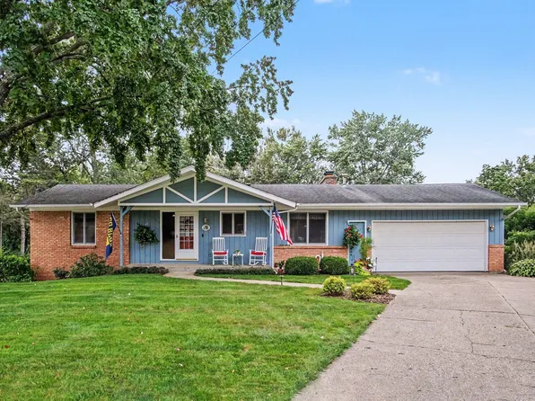 5095 Hillwood Ct SE, Kentwood, MI 49508