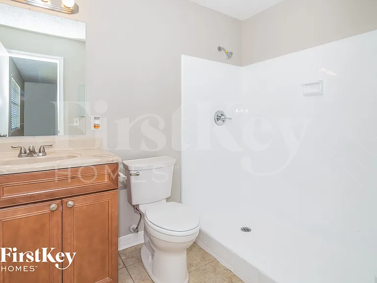 1746 Cinnamon Dr — Photo 14