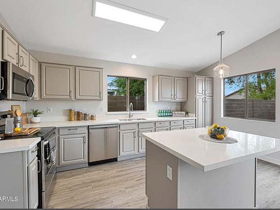 2nd image of 30689 N Royal Oak Way