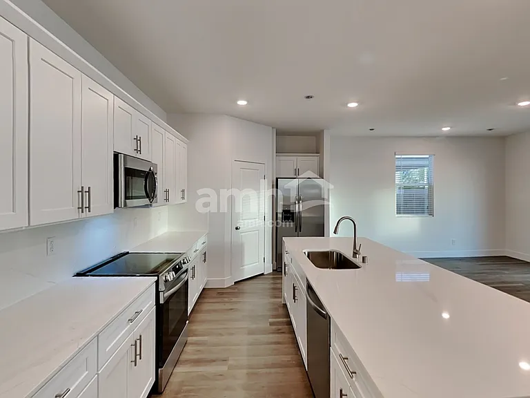 4594 Camden Bridge St — Photo 4