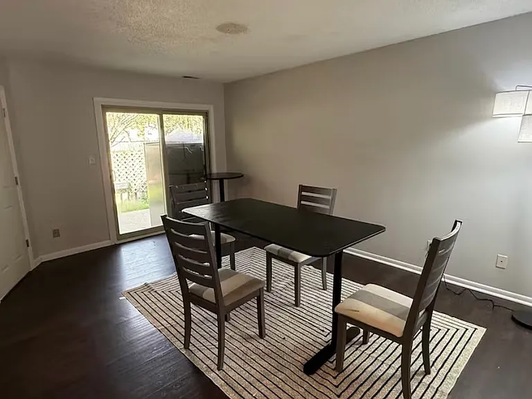 748 Waters Dr — Photo 8