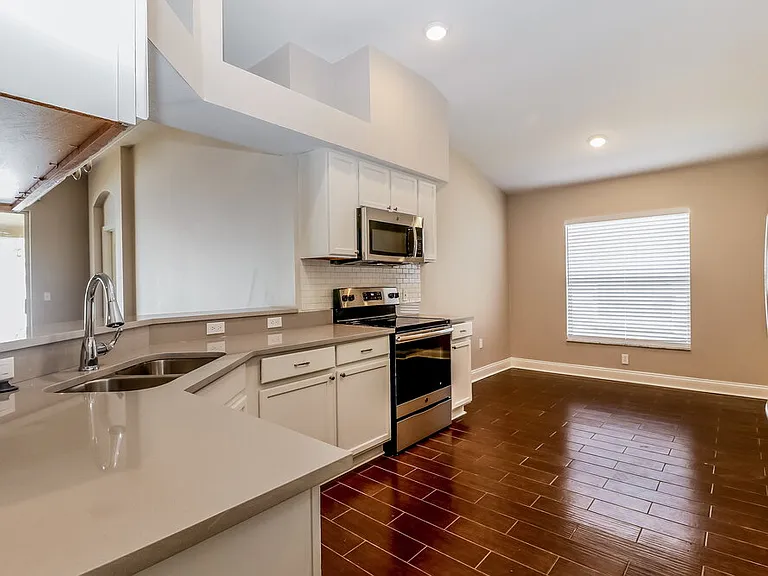 10124 Coldwater Loop — Photo 6