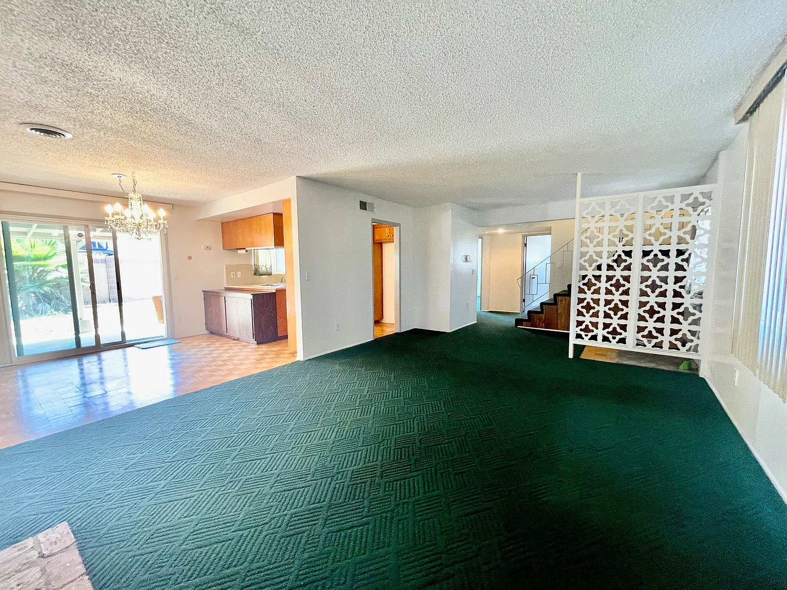 4 bed, 1650 sqft, $3,400 — Photo 3