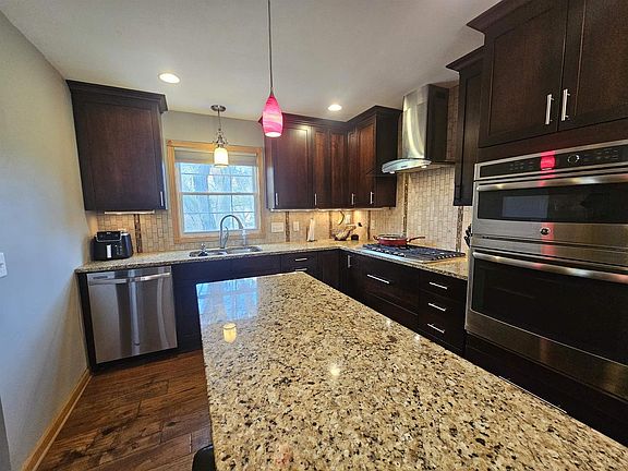 4th image of 6114 Mulberry Circle