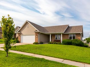 4817 Waller St, Ames, IA 50014