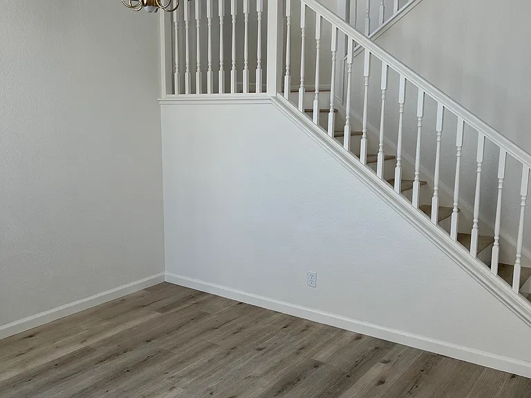 525 Wicklow Dr — Photo 29