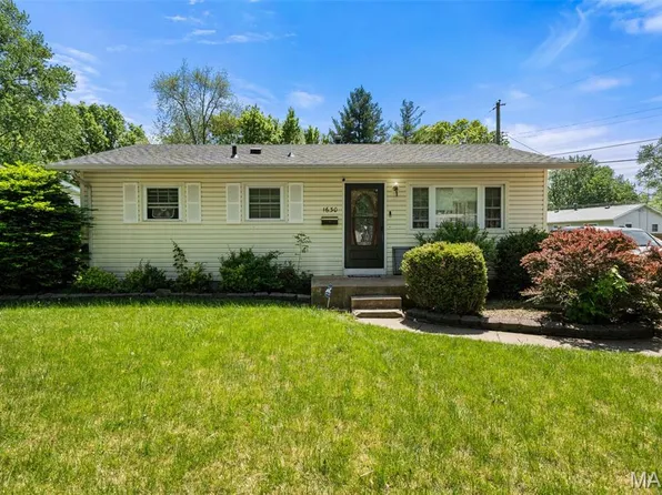1630 Tyson Dr, Florissant, MO 63031