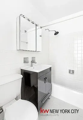 Rented by Keller Williams NYC | media 8