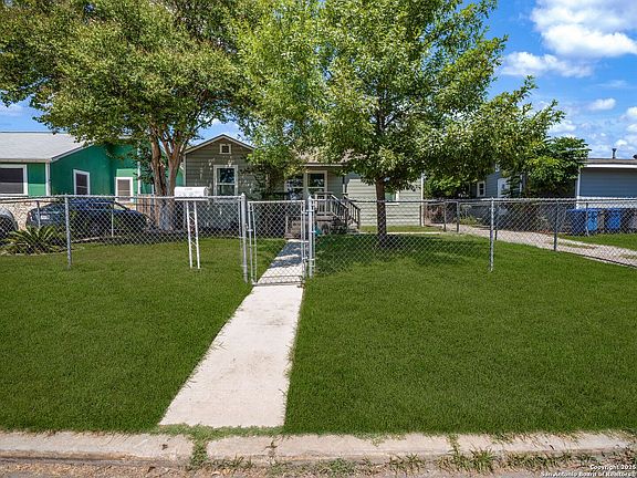 2nd image of 2335 Waverly Avenue