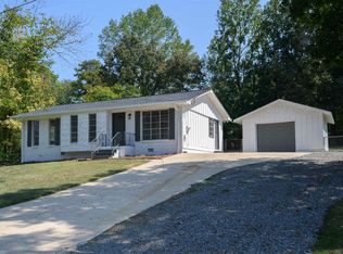 2917 Valley View Cir, Adamsville, AL 35005