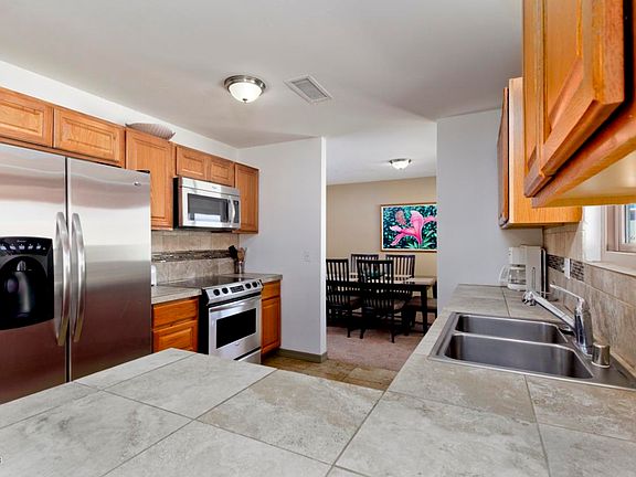 3rd image of 141 Mariposa Dr