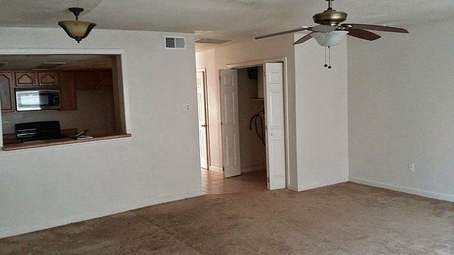 1st image of 6579 Coveview Ct
