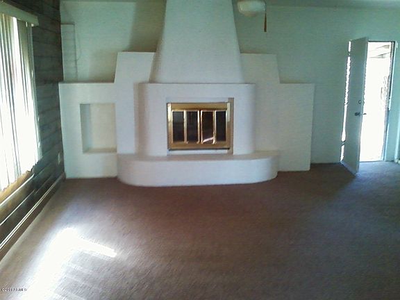 3rd image of 1812 E ARDMORE Drive