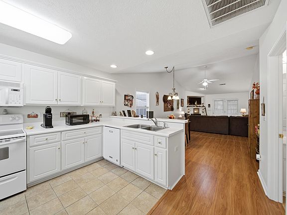4th image of 109 Buckhaven Way