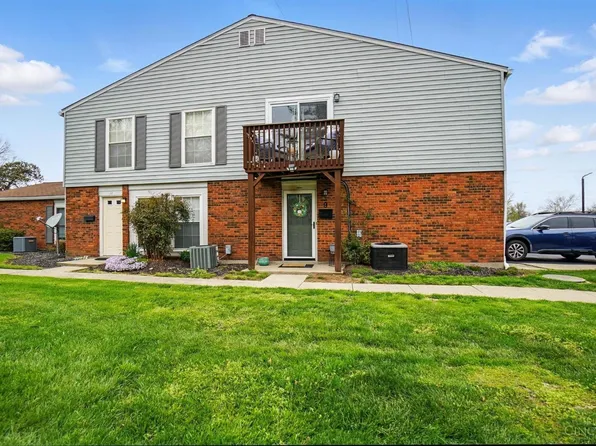 9 Milky Way Ct, Fairfield, OH 45014