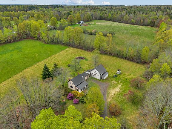 2nd image of 402 Webb Ridge Road