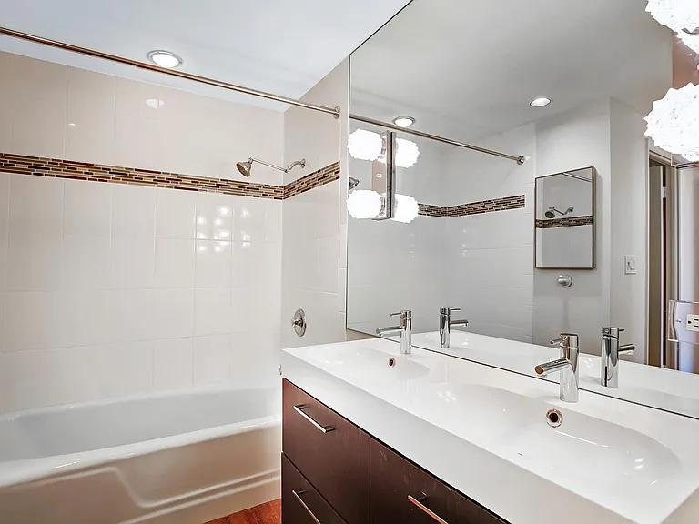 1 Beach Dr SE #2109 — Photo 12