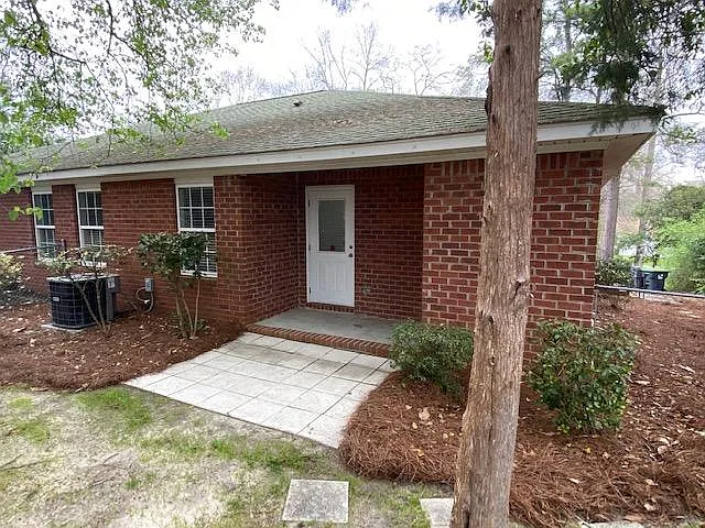 331 Black Ave #A — Photo 7