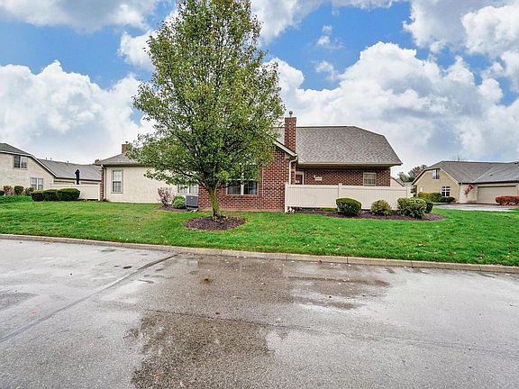 2nd image of 8609 Stonewoods Ln