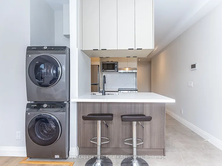 1000 Bathurst St #301 — Photo 18